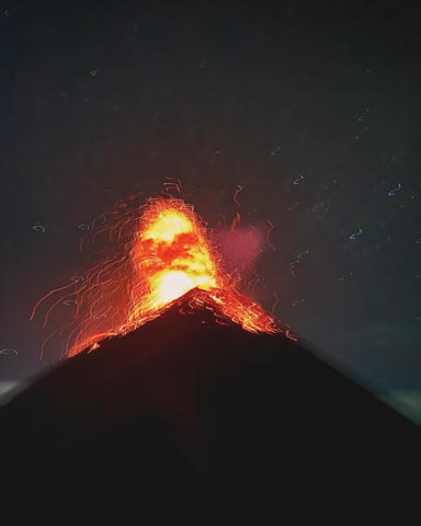 Volcano Fuego_1